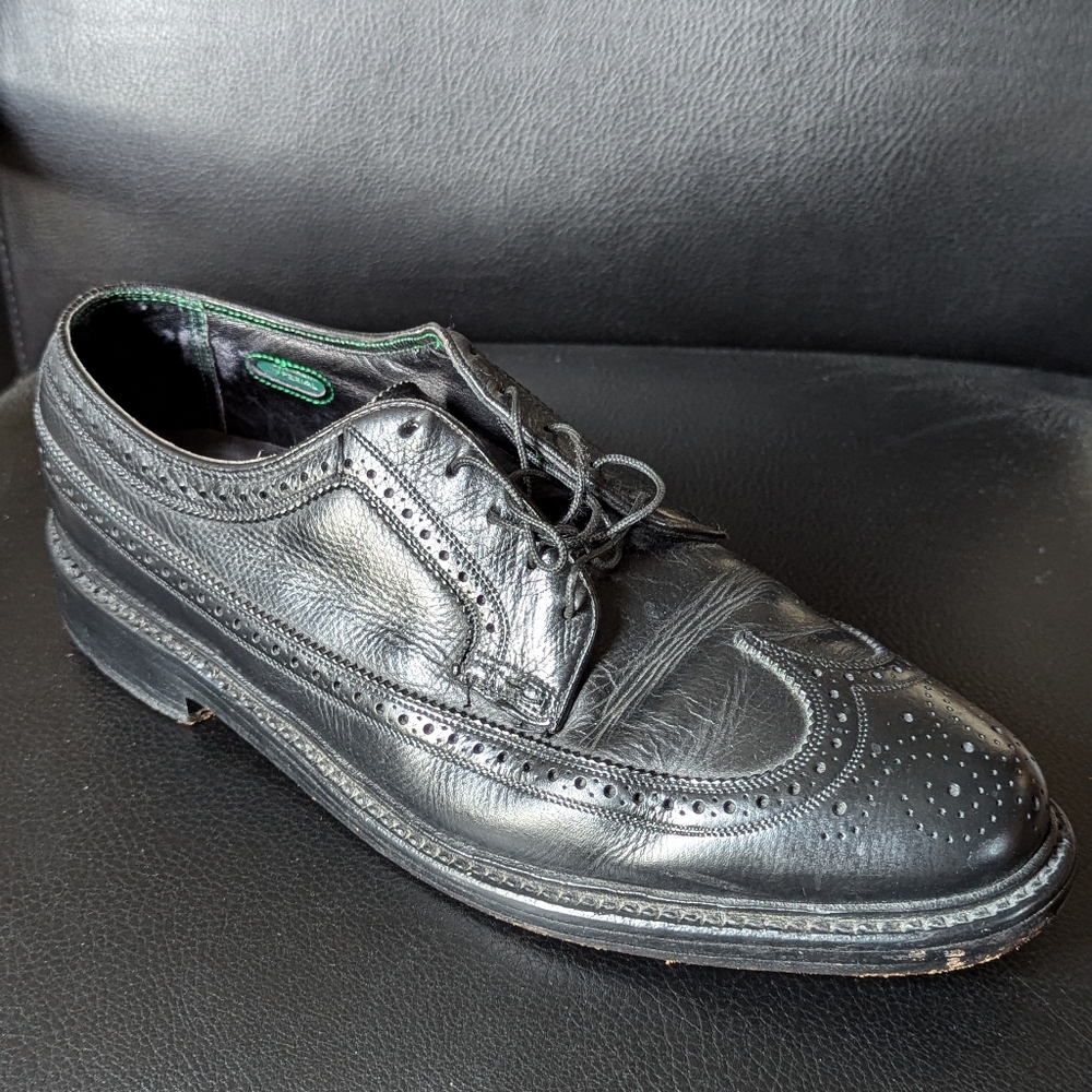 Florsheim Kenmore Imperial Long Wingtip - Black Pebbled Leather